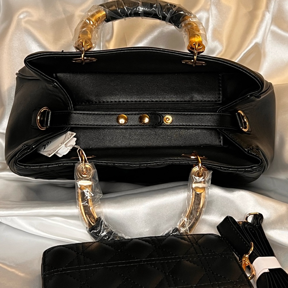 Elegant Black Quilted Handbag Set - Picture 2 of 2